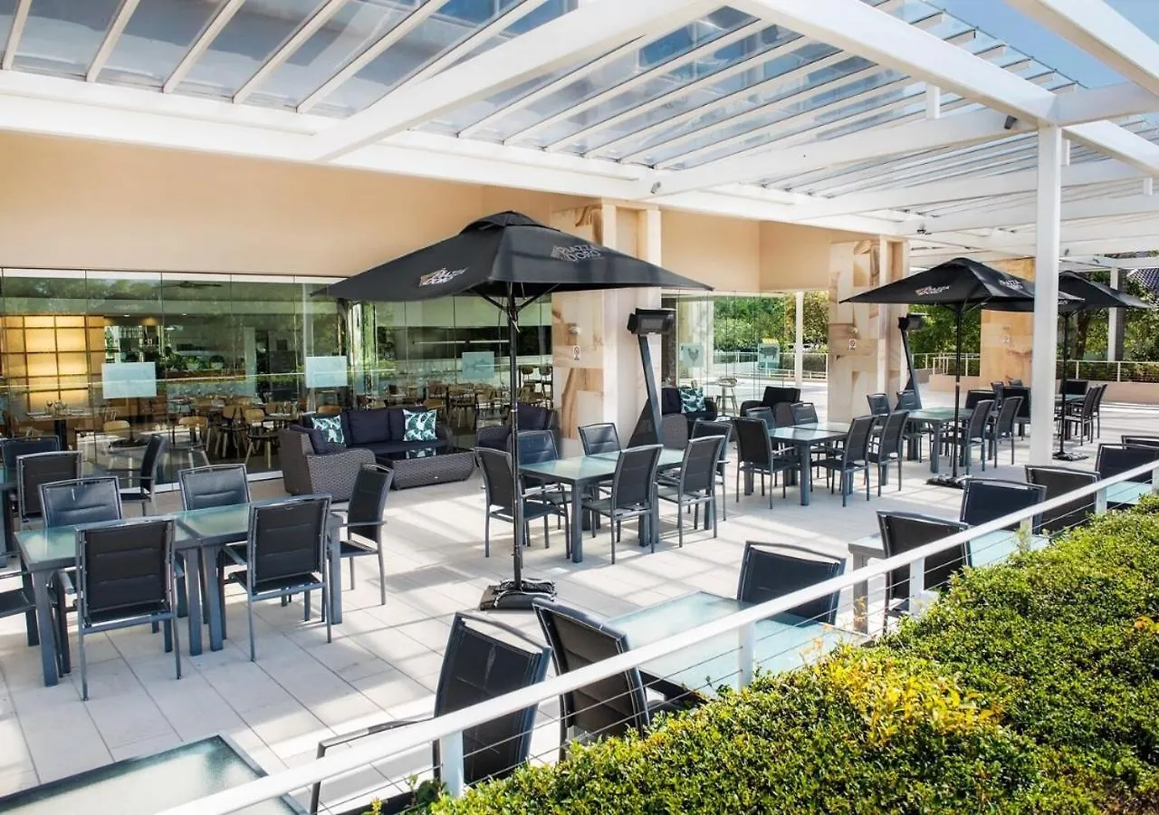 Pelican Waters Resort Caloundra 0*,